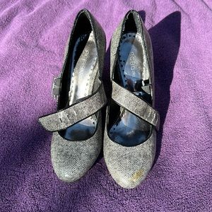 BCBG wedge heels size 7